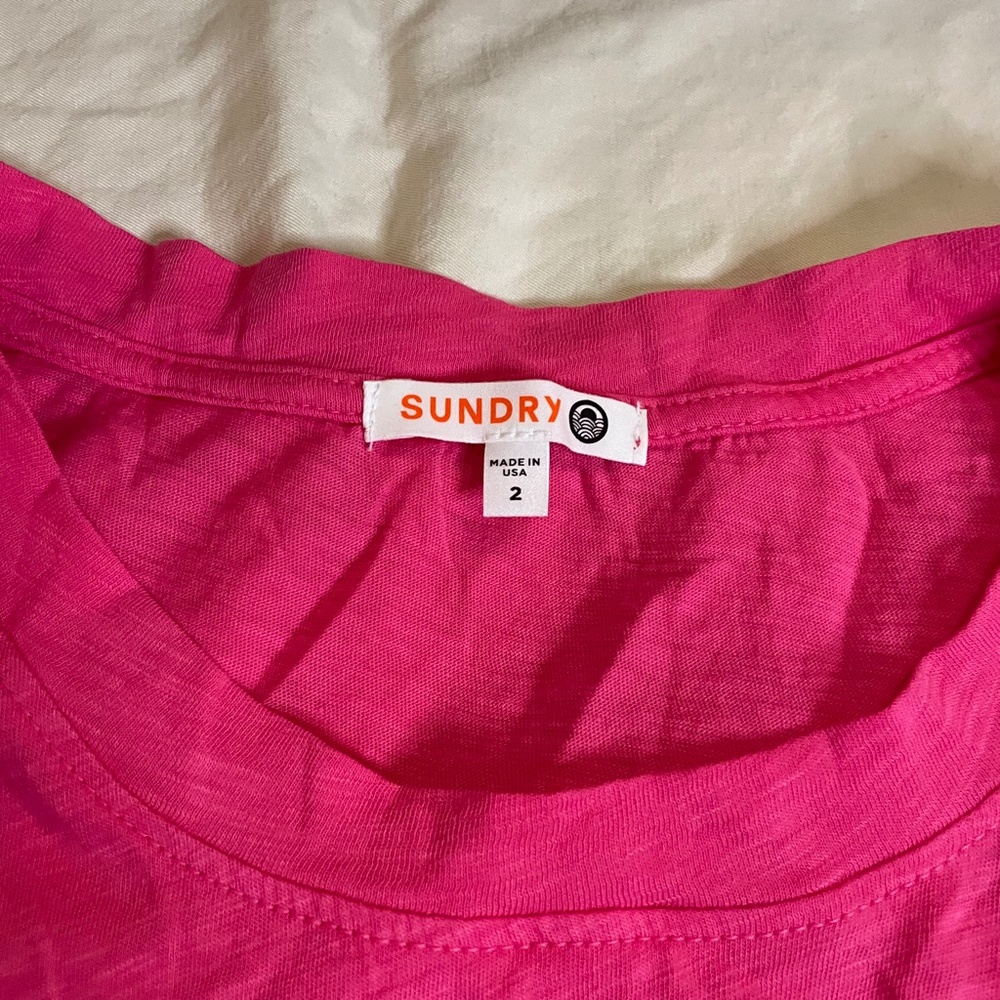 Sundry - Picture 3 of 4